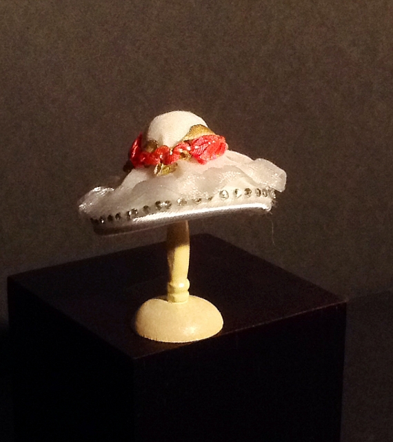 Pamela blanca de organdí